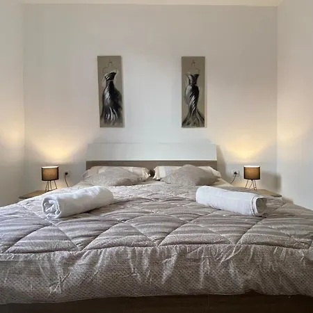 Ivni Apartmani Novigrad Istria Extérieur photo