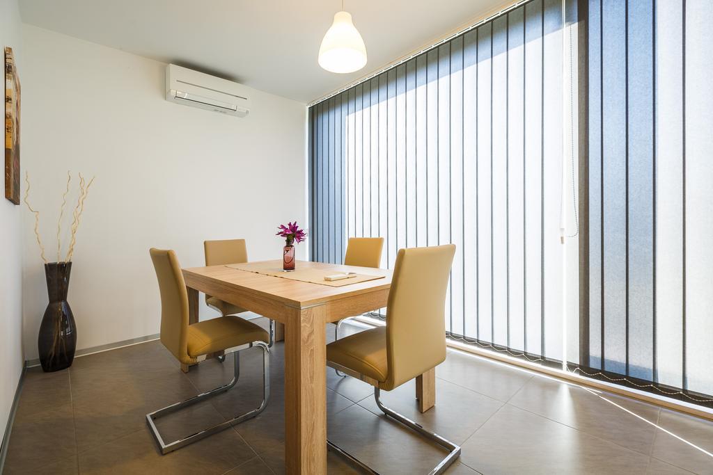 Ivni Apartment *